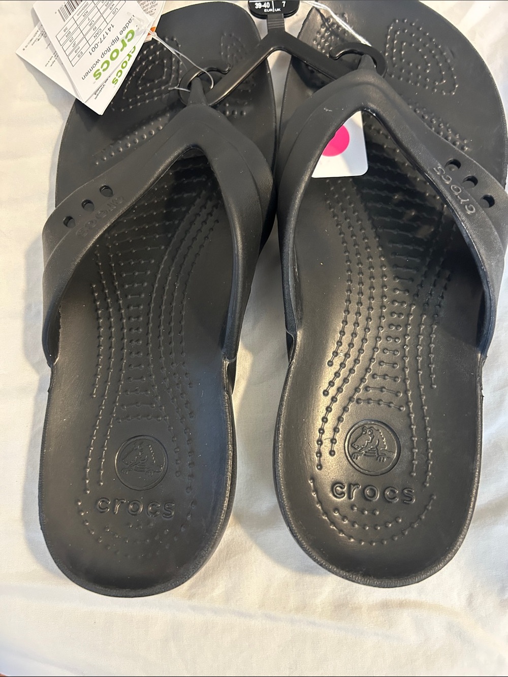 CROCS Black Women's Flip Flop Sandals - Picture 3 of 4